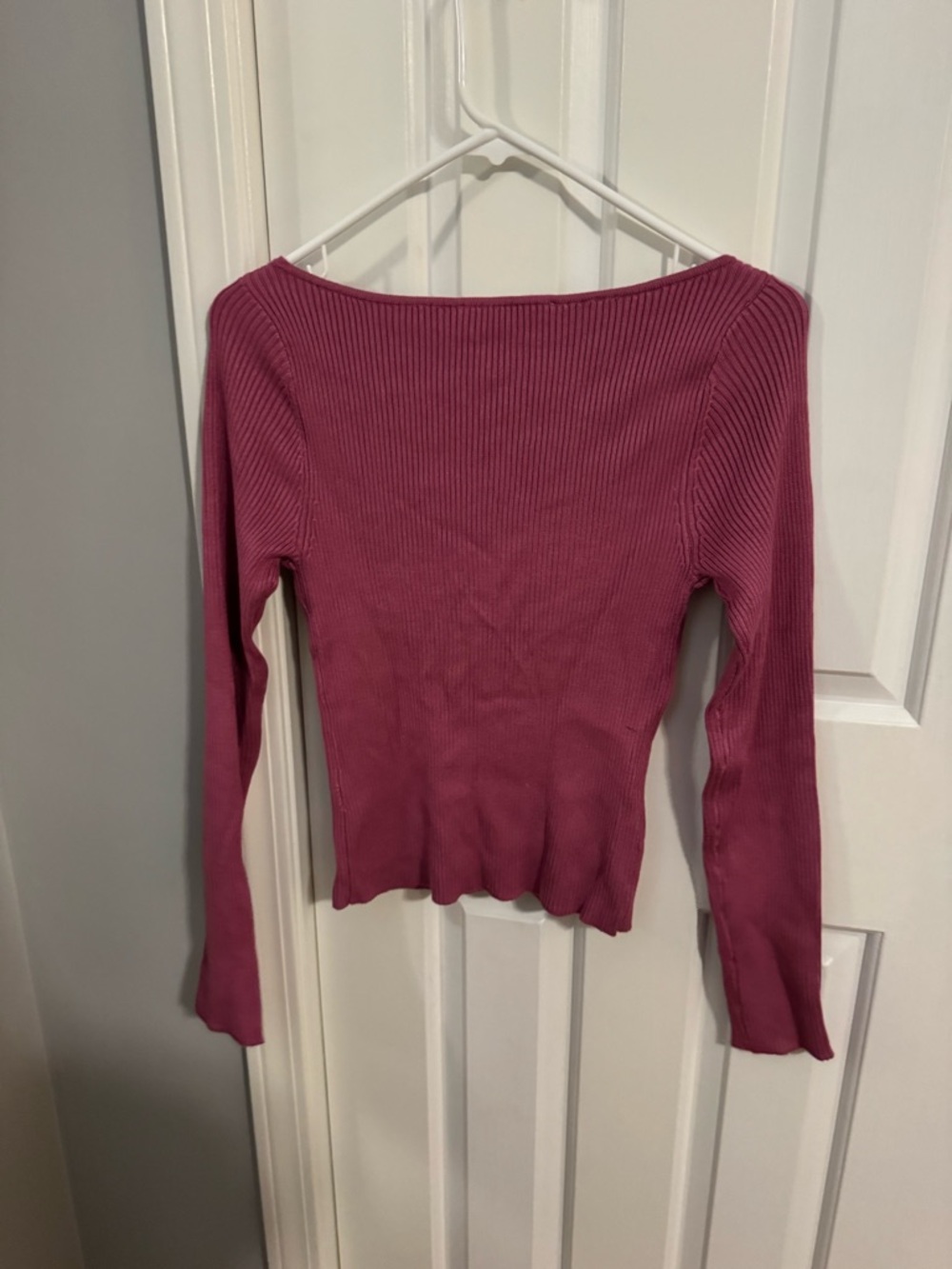 Abercrombie & Fitch Ribbed Keyhole Sweaters - Olive Green & Raspberry - Picture 6 of 8